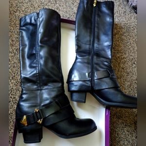 Black Fergie Boots
